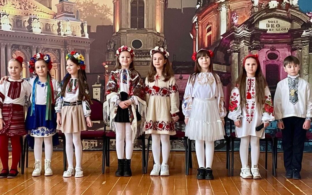 Звітний концерт вокально  – хорової студії “Калинові нотки”